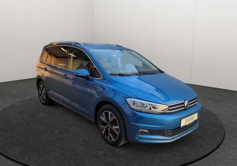 Volkswagen Touran, 2022 3