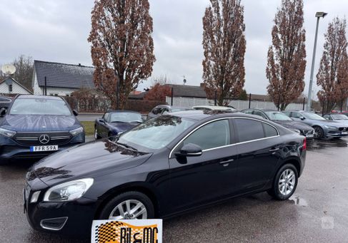 Volvo S60, 2011