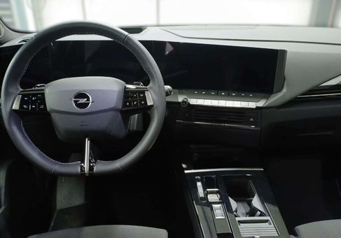 Opel Astra, 2025