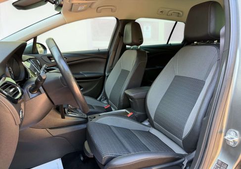 Opel Astra, 2019