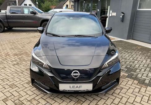 Nissan Leaf, 2023 3