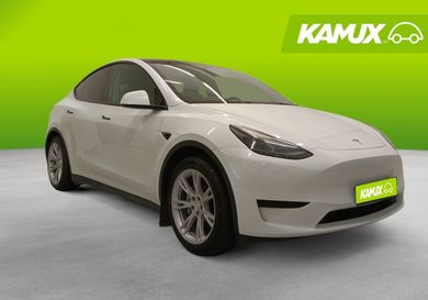 Tesla Model Y, 2023