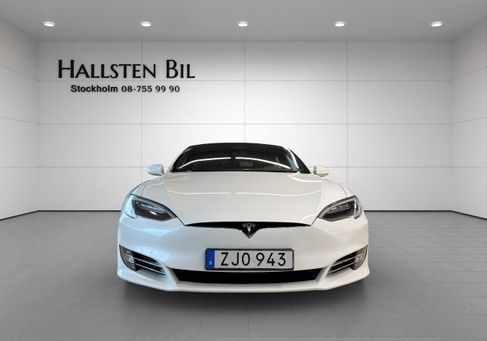 Tesla Model S, 2018
