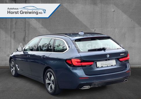 BMW 520, 2023 3