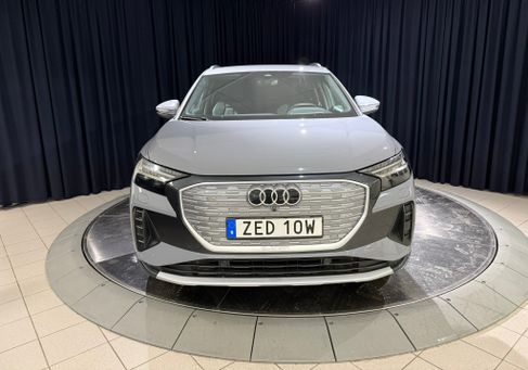 Audi Q4, 2022