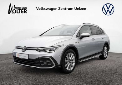 Volkswagen Golf, 2022