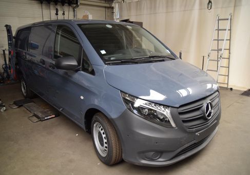 Mercedes-Benz Vito, 2023