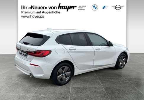 BMW 118, 2022