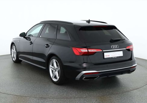 Audi A4, 2021