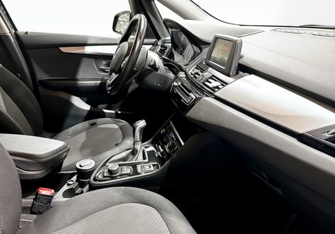 BMW 216 Active Tourer, 2016