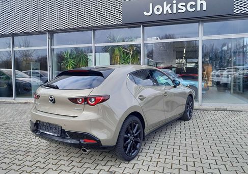 Mazda 3, 2025