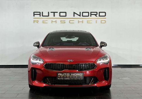 Kia Stinger, 2017