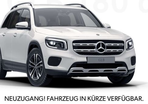 Mercedes-Benz GLB 180, 2023