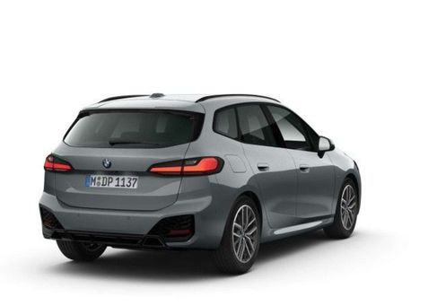 BMW 218, 2022