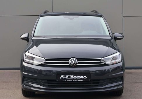Volkswagen Touran, 2024 2