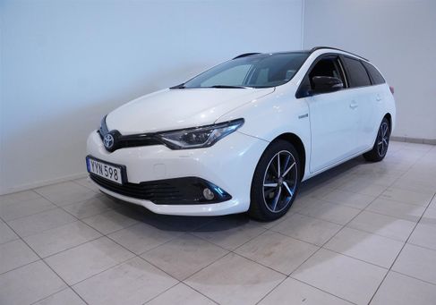 Toyota Auris Touring Sports, 2017