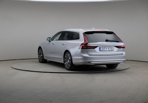 Volvo V90, 2023