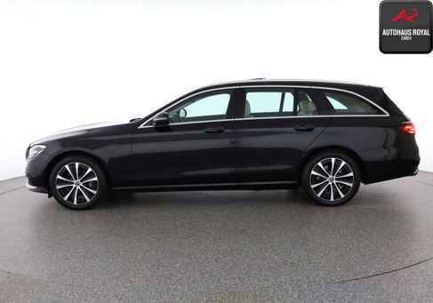 Mercedes-Benz E 300, 2021