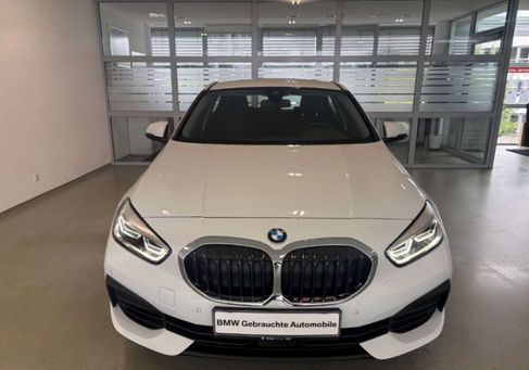 BMW 118, 2024 2