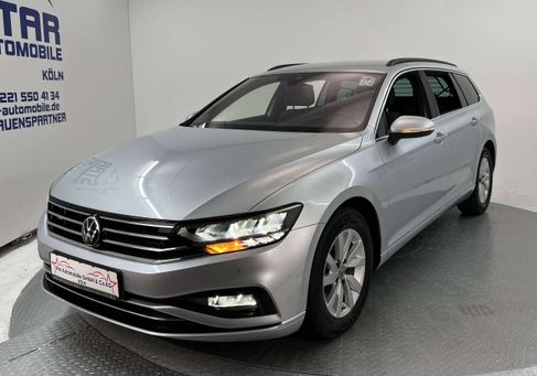 Volkswagen Passat Variant, 2023 3