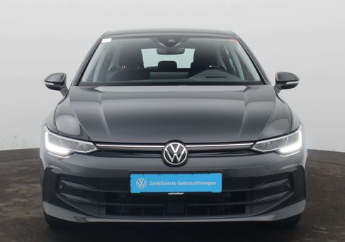 Volkswagen Golf, 2024 3