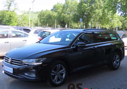 Volkswagen Passat, 2022