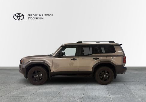 Toyota Land Cruiser, 2025