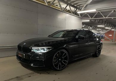 BMW M550, 2019