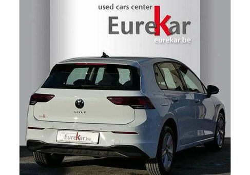 Volkswagen Golf, 2021