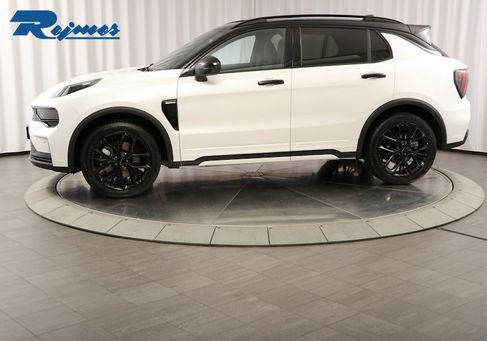 Lynk &amp; Co 01, 2025
