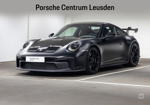 Porsche 992, 2024