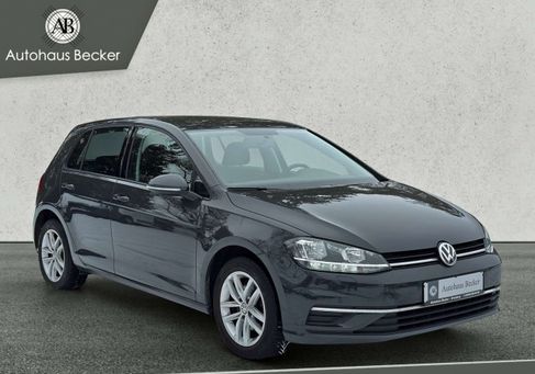 Volkswagen Golf, 2019 3