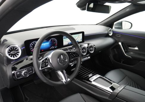 Mercedes-Benz CLA 250 Shooting Brake, 2025