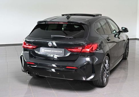 BMW 118, 2022 2
