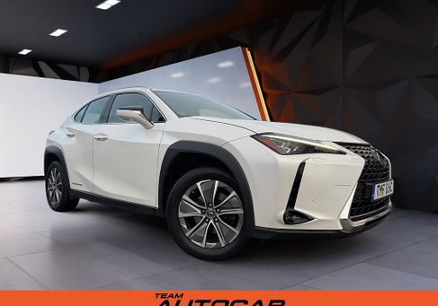 Lexus UX, 2021