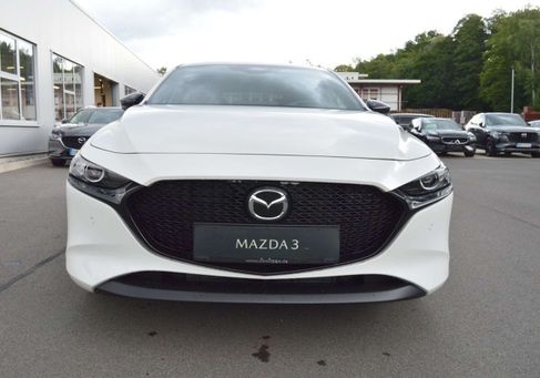 Mazda 3, 2025