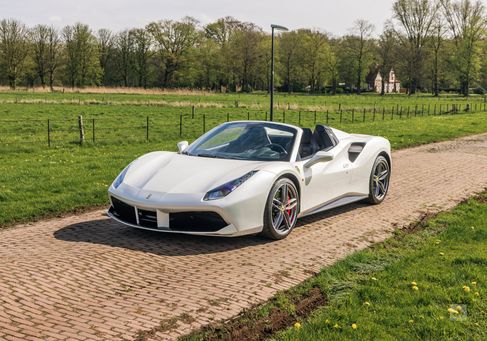 Ferrari 488 Spider