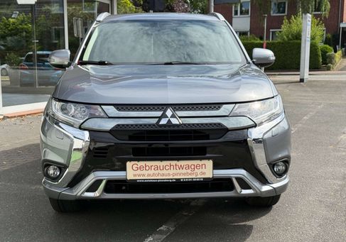 Mitsubishi Outlander, 2019