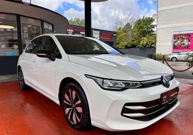 Volkswagen Golf, 2025