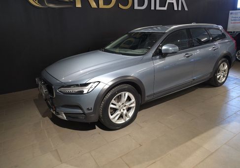 Volvo V90 Cross Country, 2018