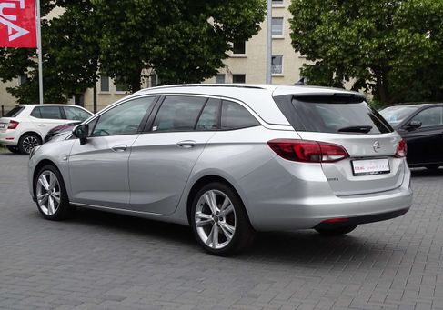 Opel Astra, 2019