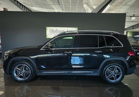 Mercedes-Benz GLB 200, 2025