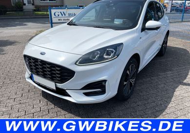 Ford Kuga, 2022