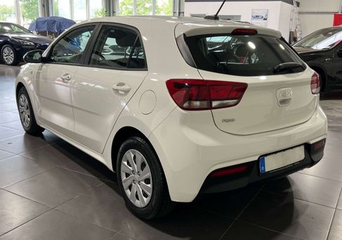 Kia Rio, 2023 2