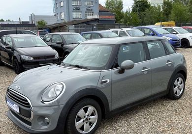 MINI ONE, 2017
