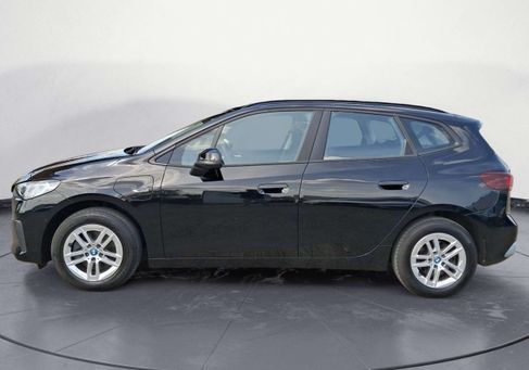 BMW 225, 2023