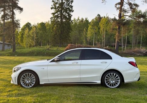 Mercedes-Benz, 2020 2