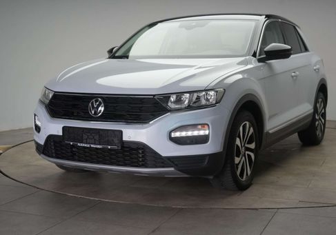 Volkswagen T-Roc, 2021