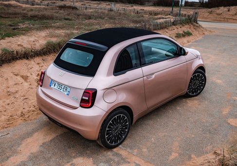 Fiat 500C, 2023
