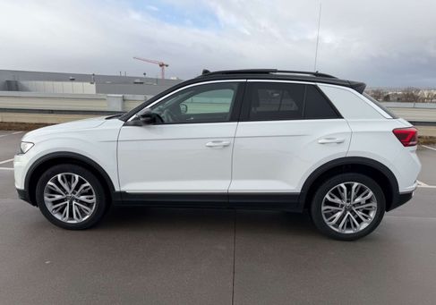 Volkswagen T-Roc, 2021